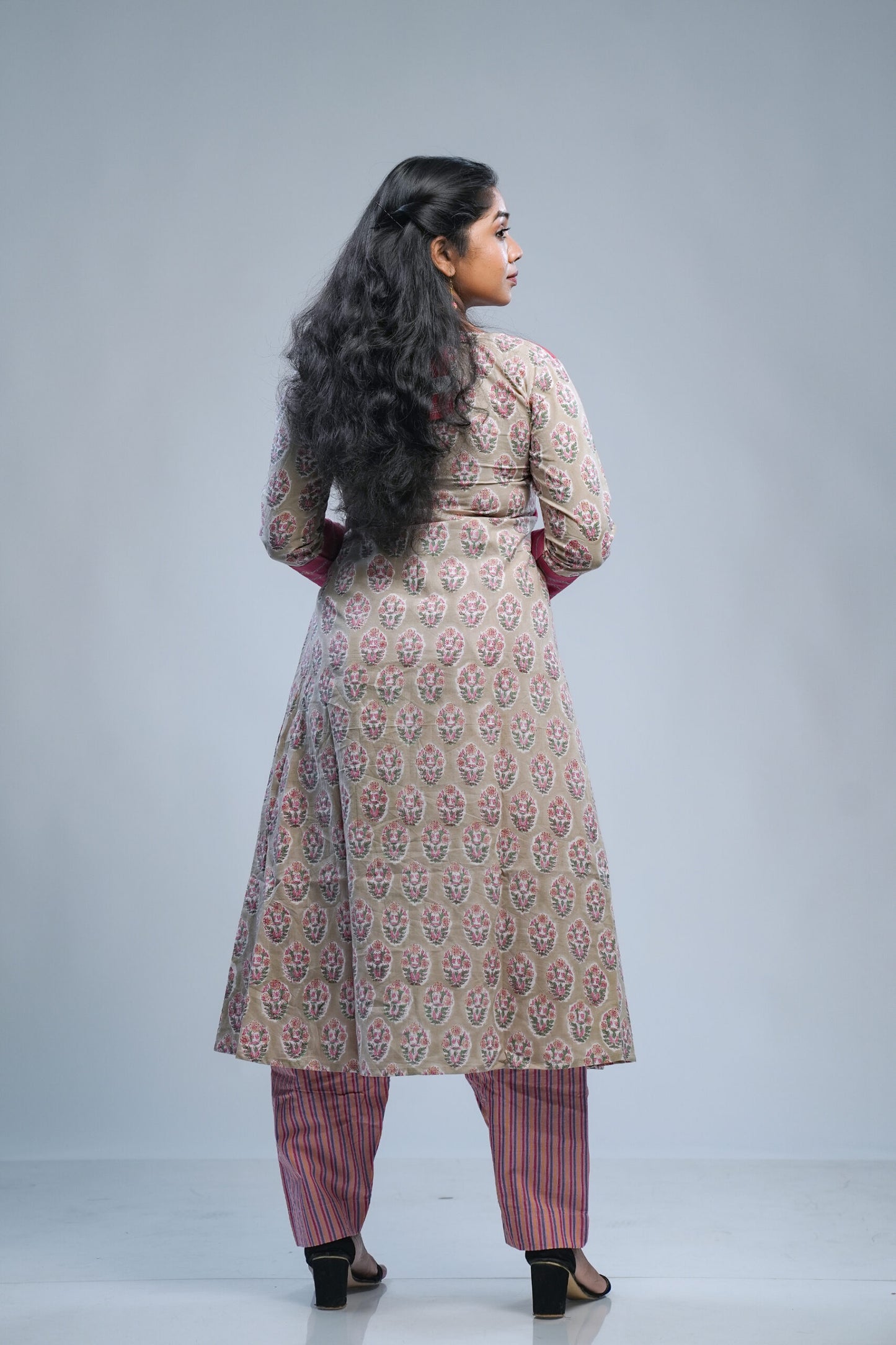 Greige Sanganeri A-Line Kurti Pink Yoke