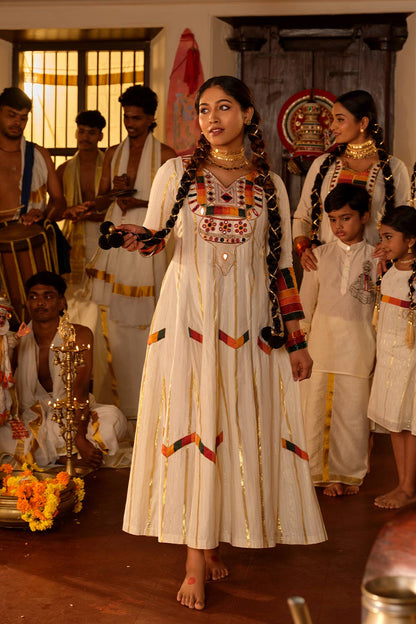 Off-white Anarkali With Kathakali Crown Embelished Yoke And Rang
