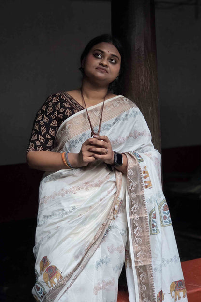 Offwhite Antique Border Saree with Print