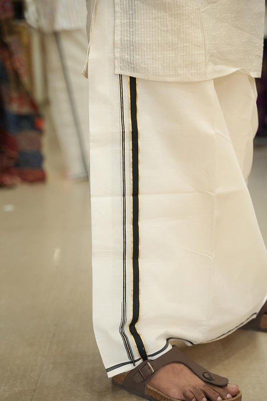 Puliyilakkara Black mundu