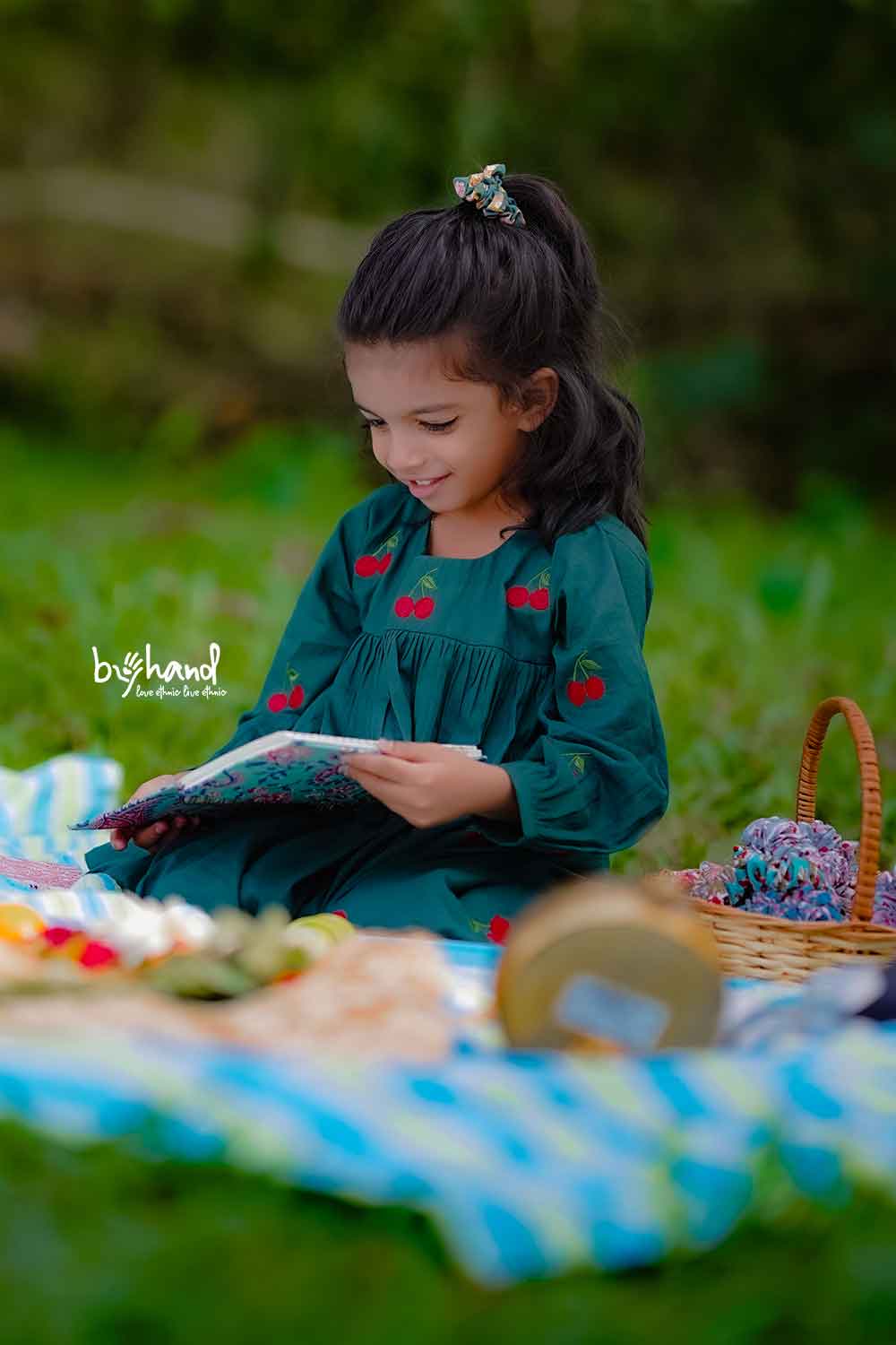 Gathered aline dress with balloon sleeve (12-14 y)