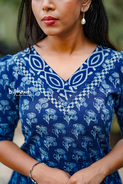 Indigo Aline Kurti