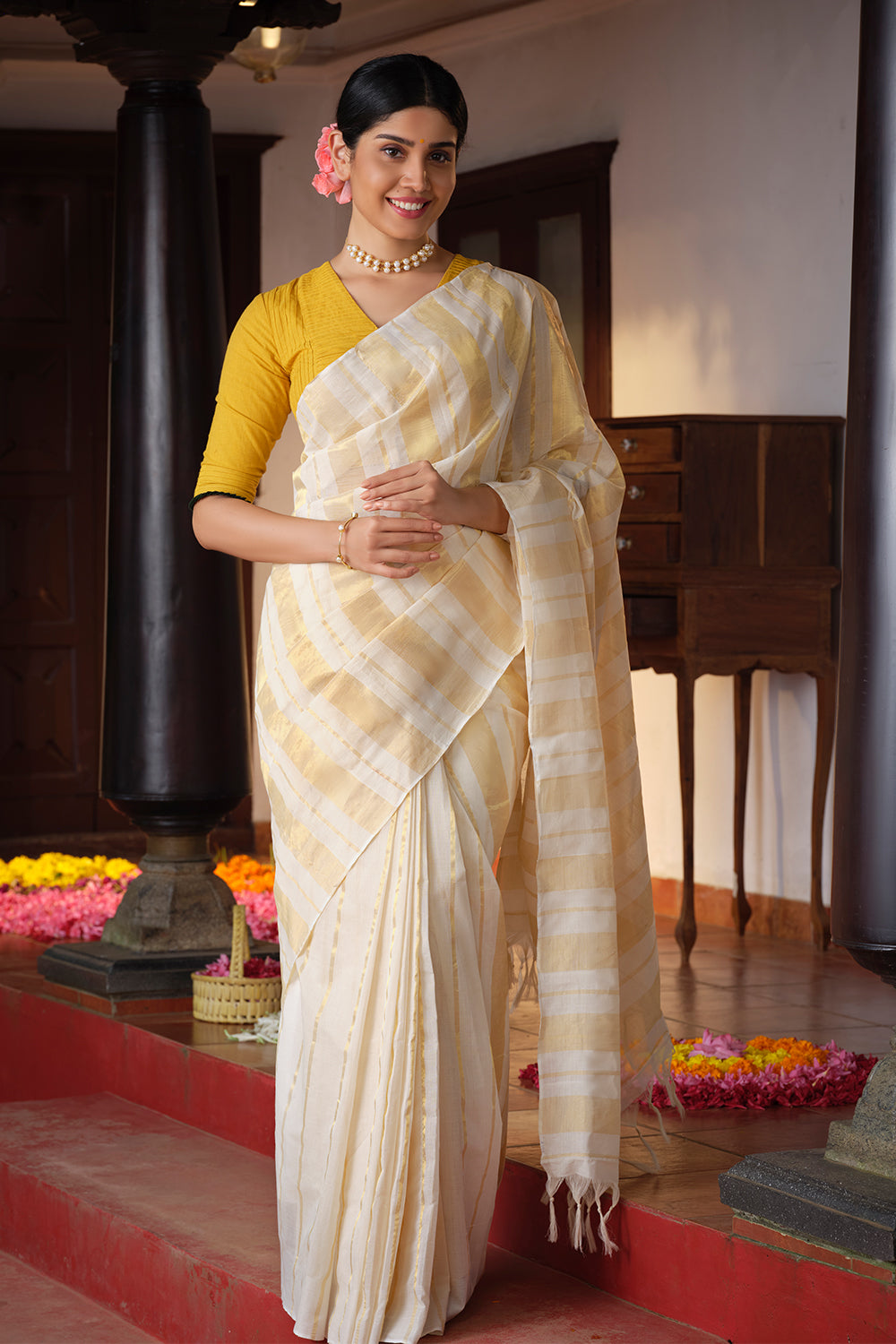 CHENDAMANGALAM HANDLOOM KASAVU SAREE