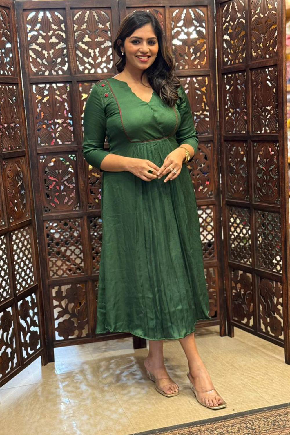 Green Modal SIlk Pleated Red Embroidery Dress