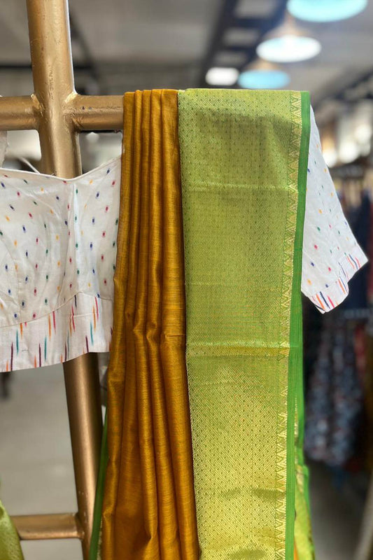 Maheshwari Silk Green & Yellow Saree Jari Temlpe Border