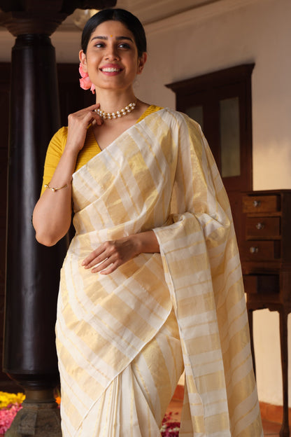 CHENDAMANGALAM HANDLOOM KASAVU SAREE