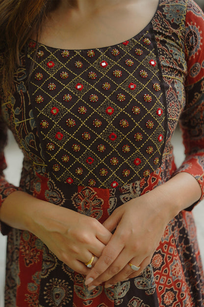 Black & Red Anarkali Patched Pleated Flare