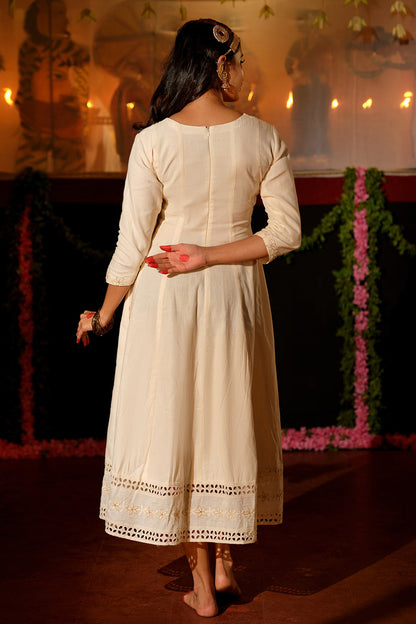 Hakoba Yoke Embellished Offwhite Anarkali