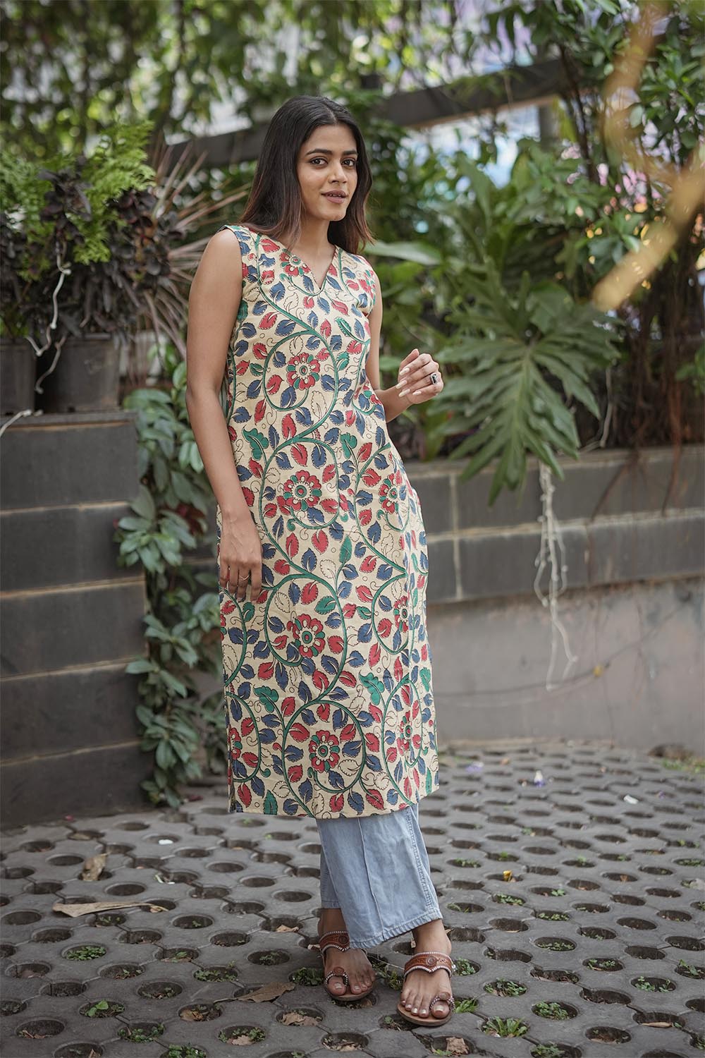 Baige Base Red & Green Floral Print Kurti
