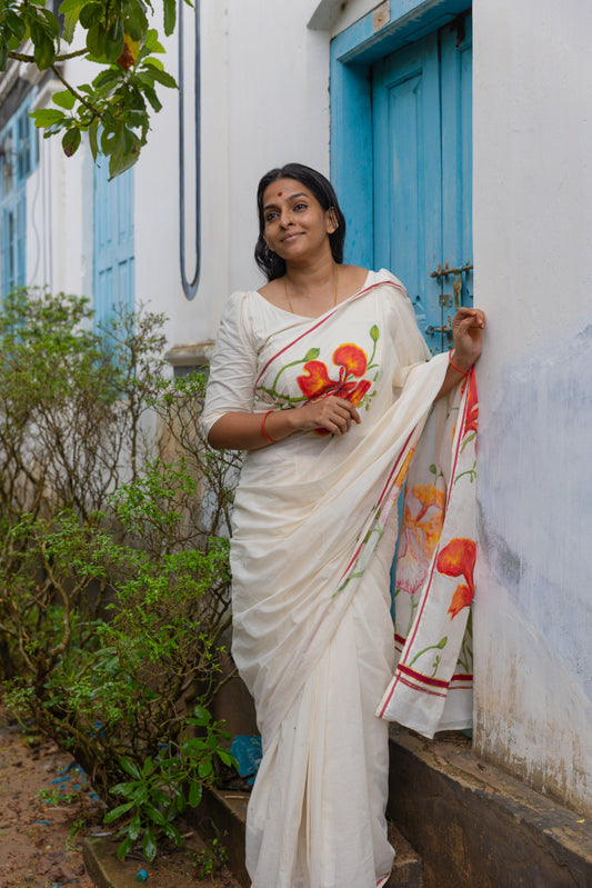 Offwhite Saree Gulmohan Handpainted In Pulliyilakkara Saree