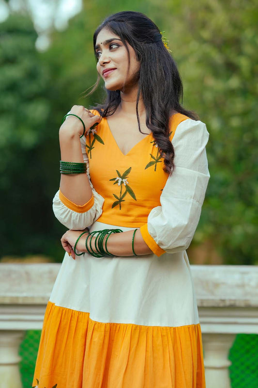 Offwhite & Yellow Gathered Thumba Print Dress