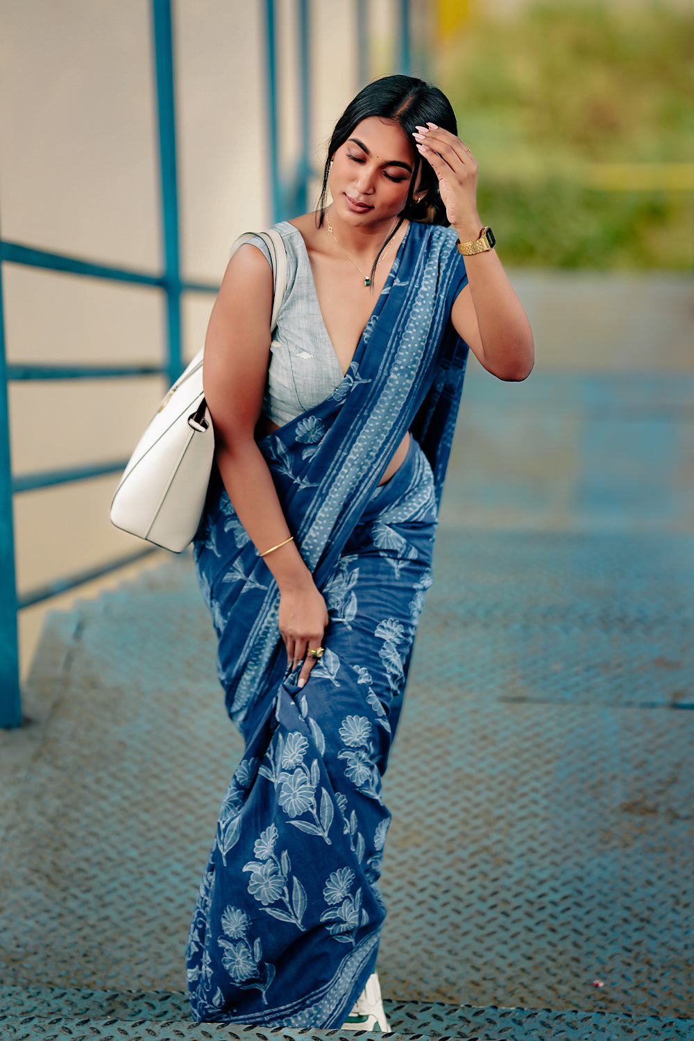 Mul Mul Indigo Big Floral Saree