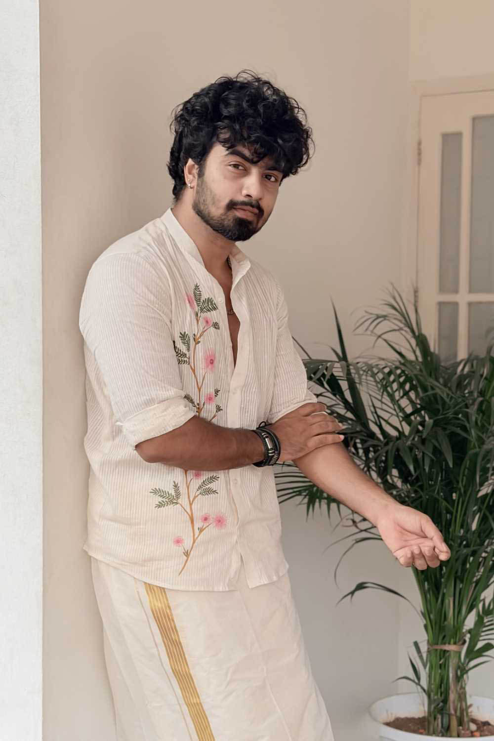 Offwhite Full Sleeve Shirt with Thottavadi Handpaint