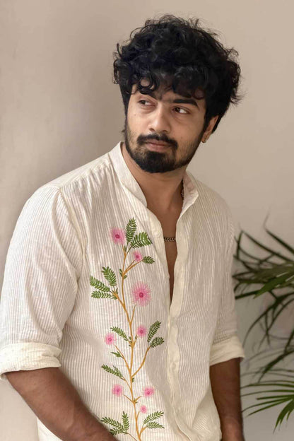 Offwhite Full Sleeve Shirt with Thottavadi Handpaint