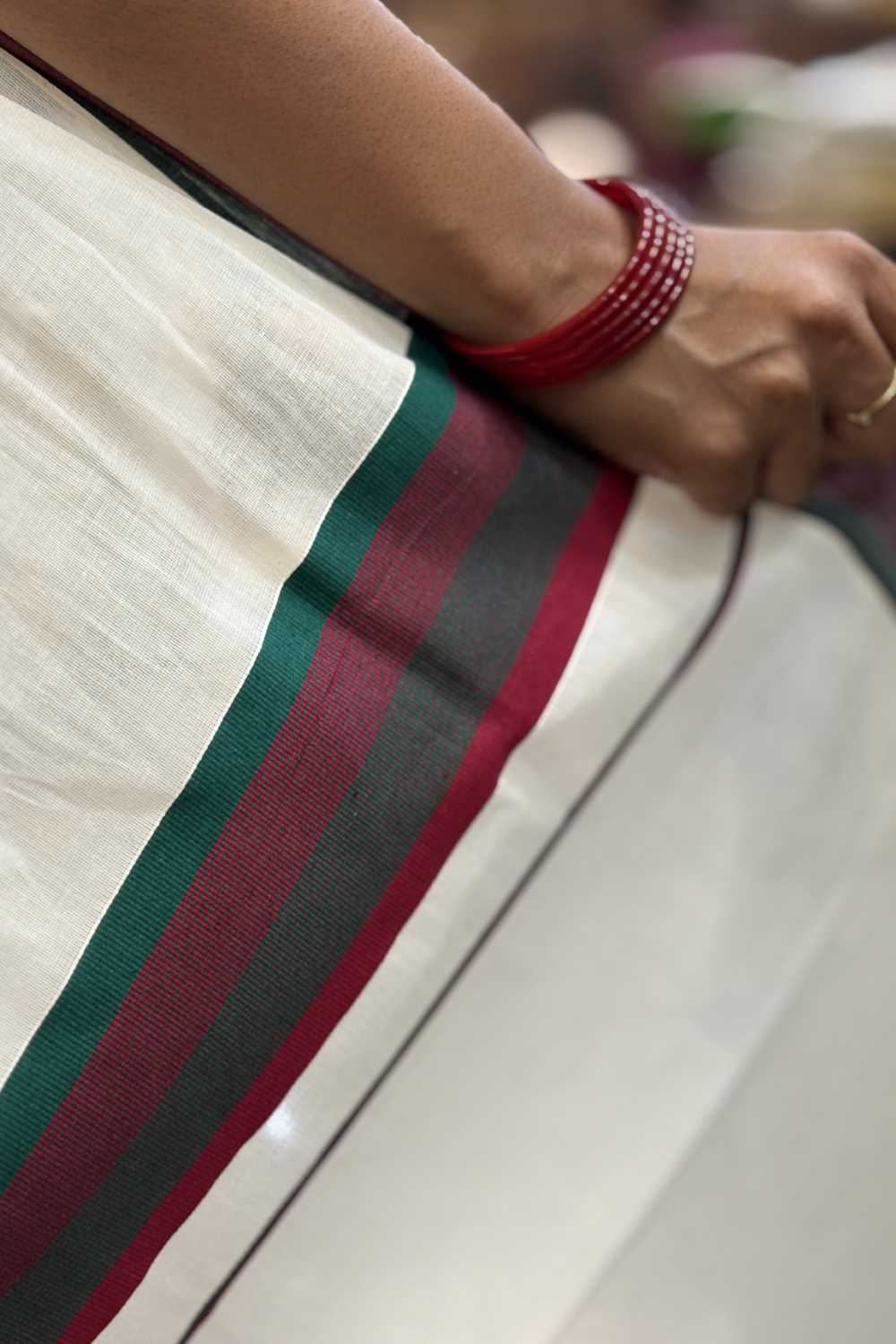 Green & Maroon Border Kerala Saree