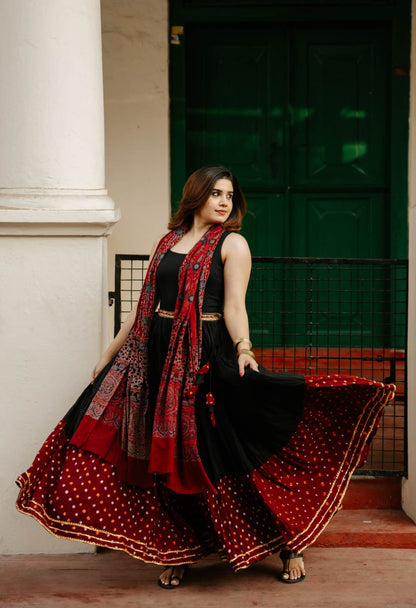 Black & Maroon Bandhini Skirt