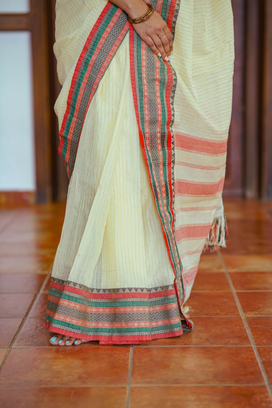 Ivory Narayanpet Stripped Saree
