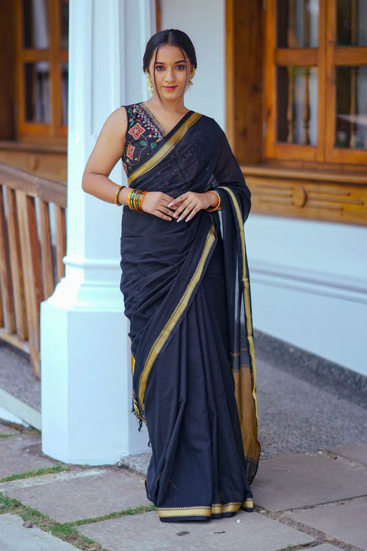 Black Smallgomi Border Narayanpettu Saree