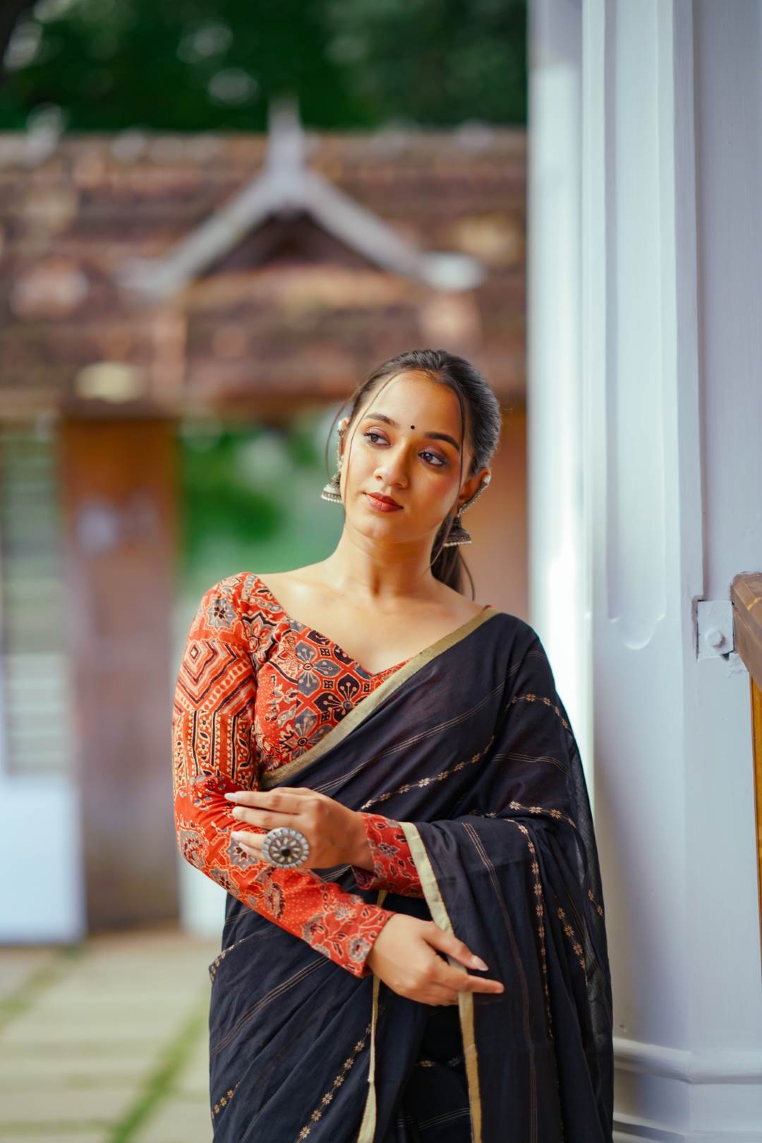 Black Narayanpett Butterfly Print Saree