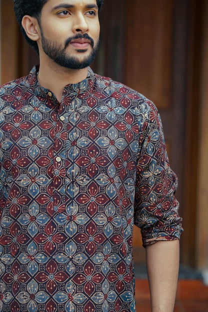 Black Full Sleeve Long Kurtha Four Petal Pint Chinese Colar