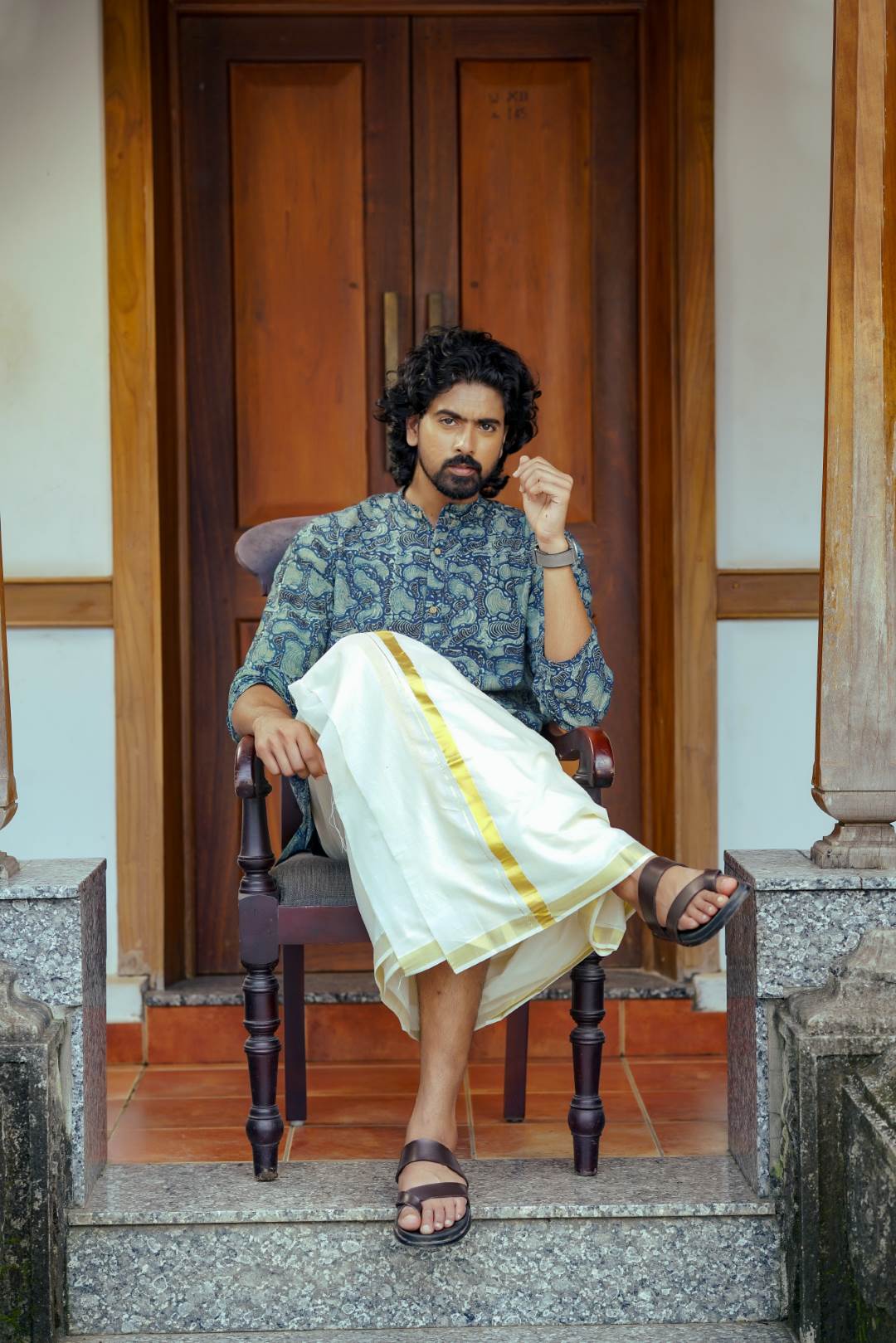 Blue Amoeba Print Full Sleeve Kutha Chinese Colar Neck