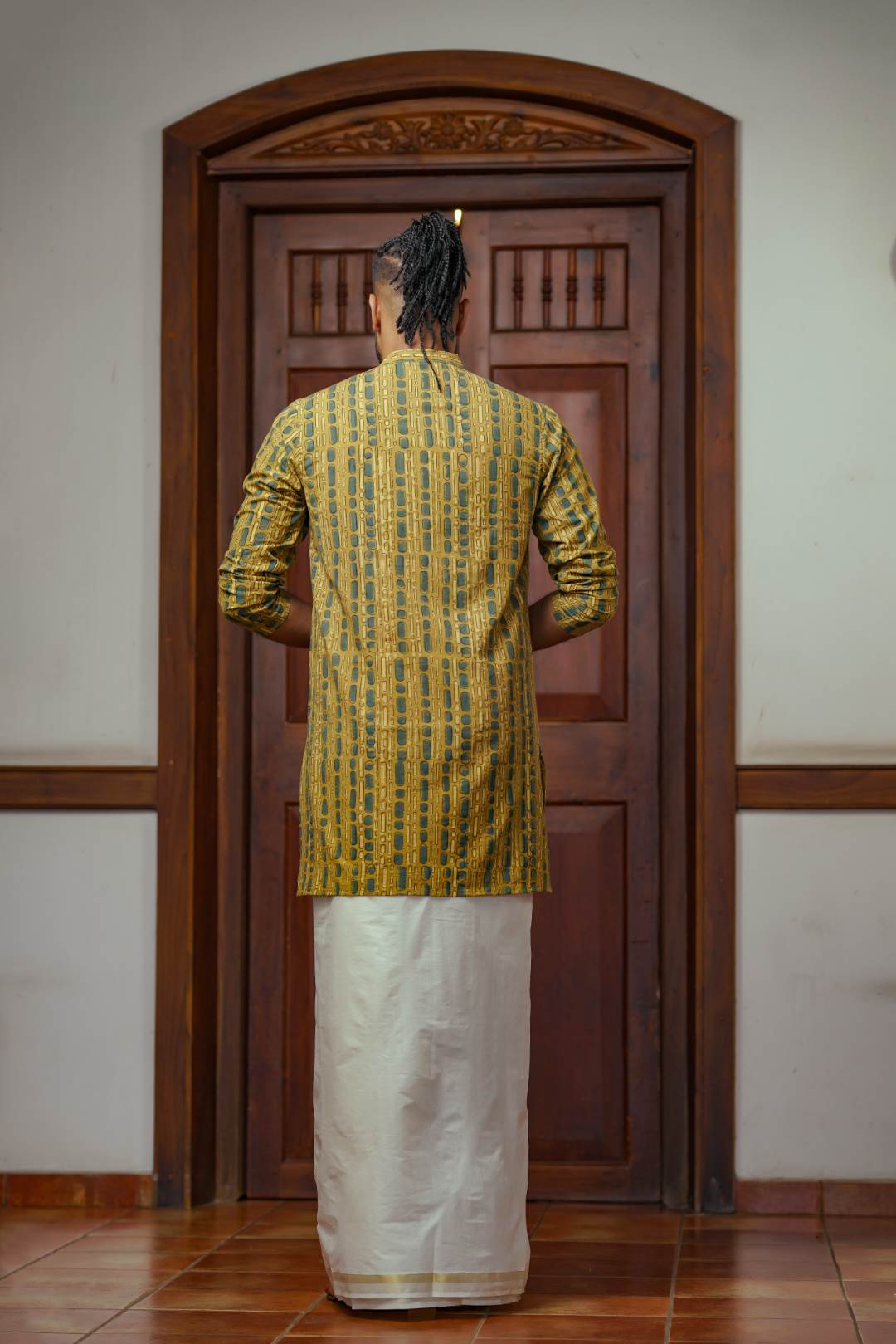 Yellow Full Sleeve Long Kurtha Epidermis Print Chinese Colar