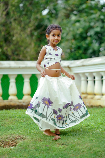 Offwhite Pleated Skirt & Puffsle Top Lilly Print Set
