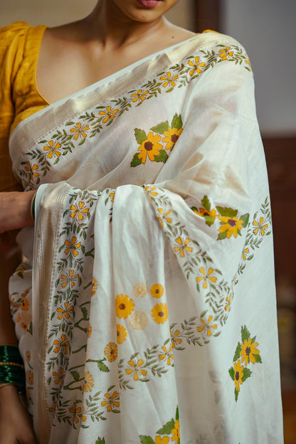 Offwhite Maheswari Slik Saree Golden Border & Yellow Floral Bolck Print
