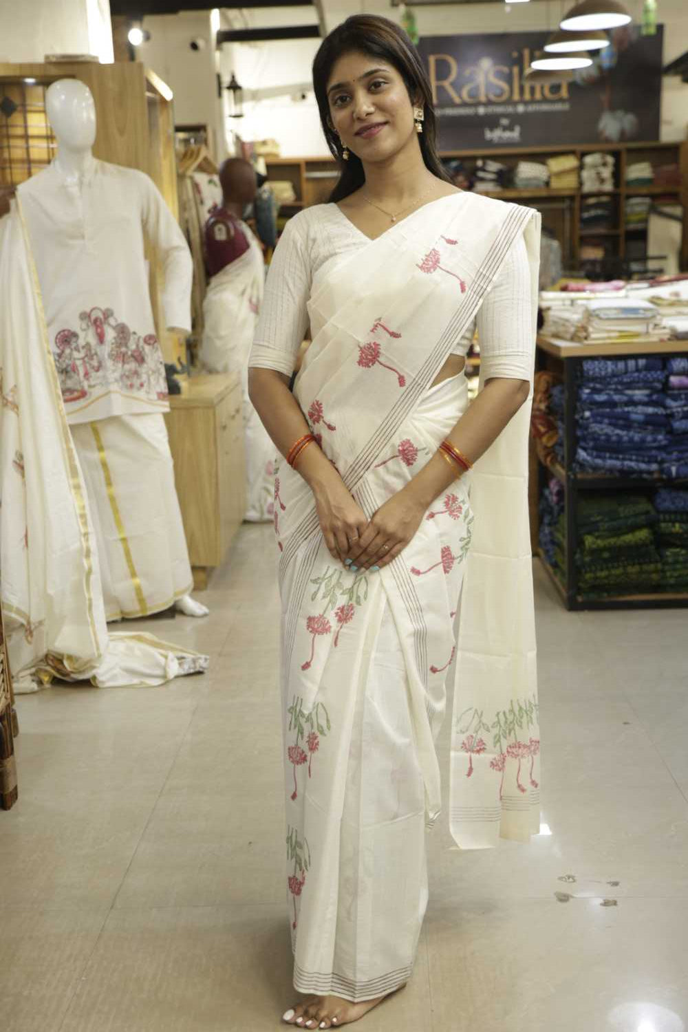 Hibiscus Print Set Mundu