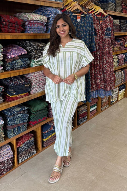 Offwhite Handloom Green Stipes Co-Ordset