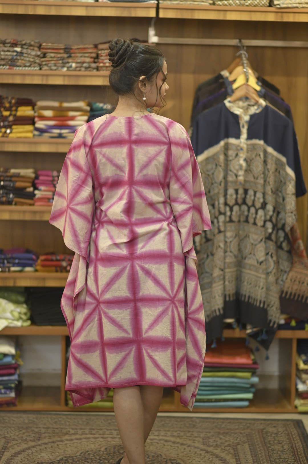 Beige Pink Twingle Pattern & Mirror Work Neck Kaftan
