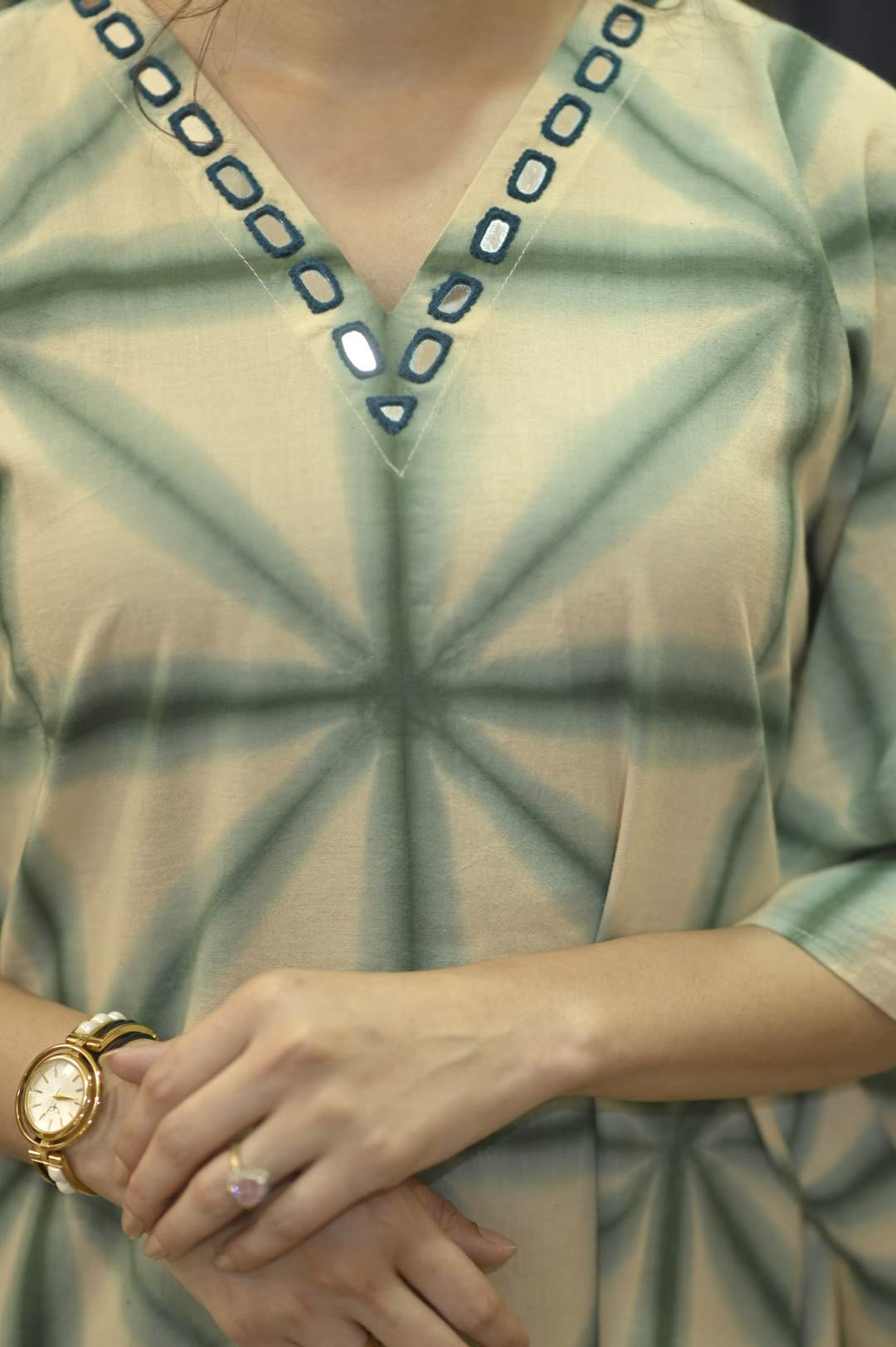 Beige Twingle Bottle Green Pattern & Mirror work Neck Kaftan