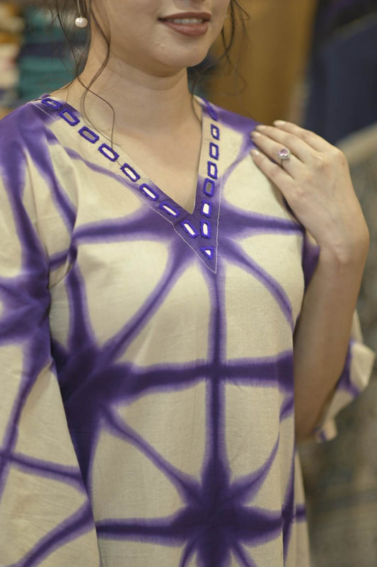 Beige Violet Twingle Pattern & Mirror Work Neck Kaftan