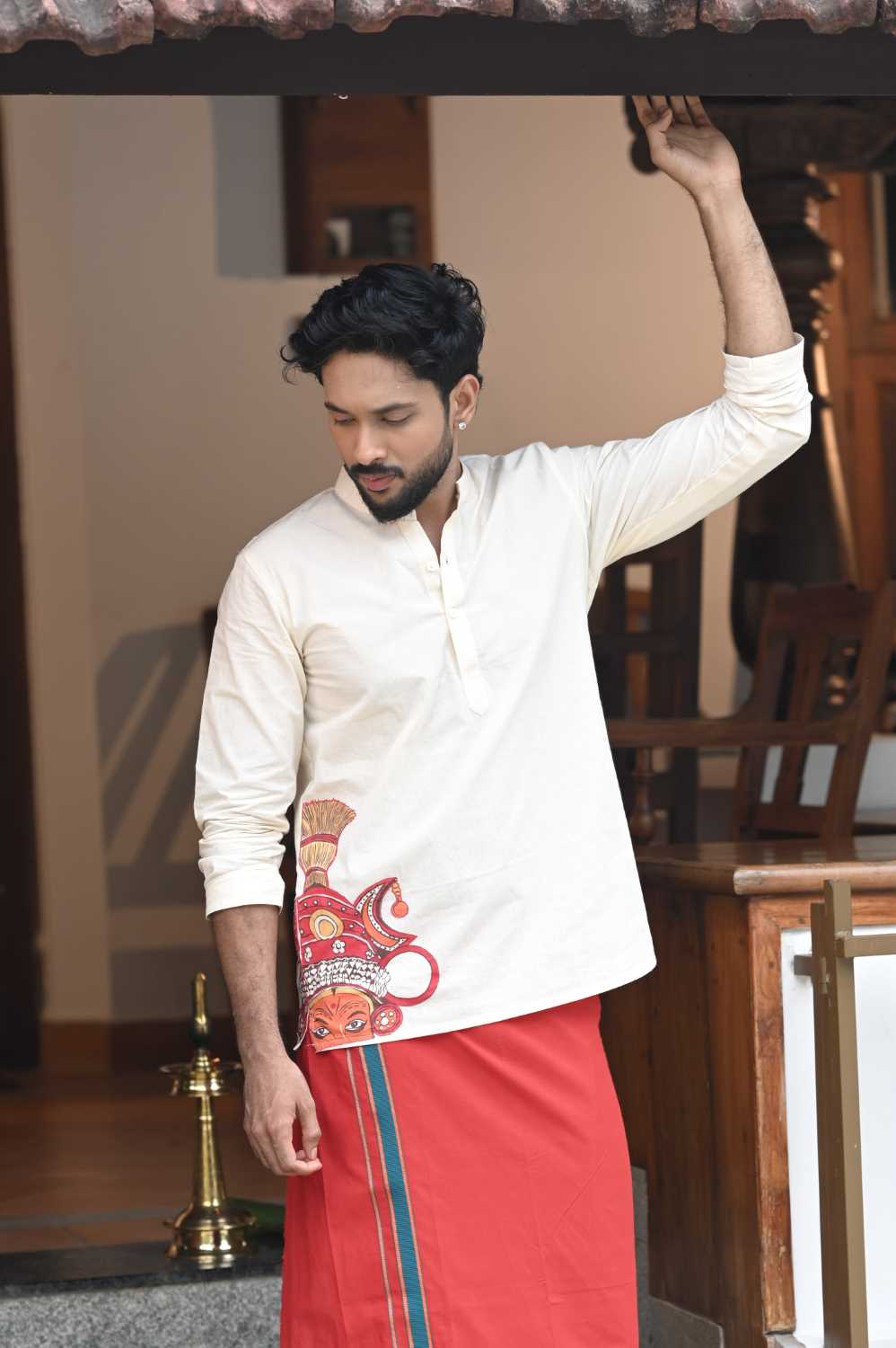 Short Kurta with Oneshwaran Print