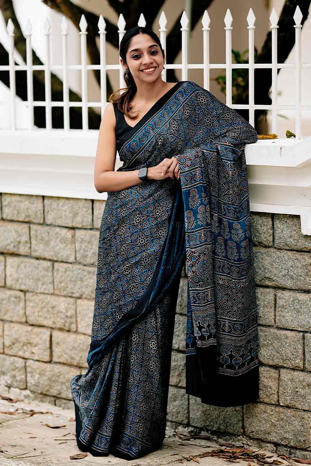 Blue Base Ms Saree with R