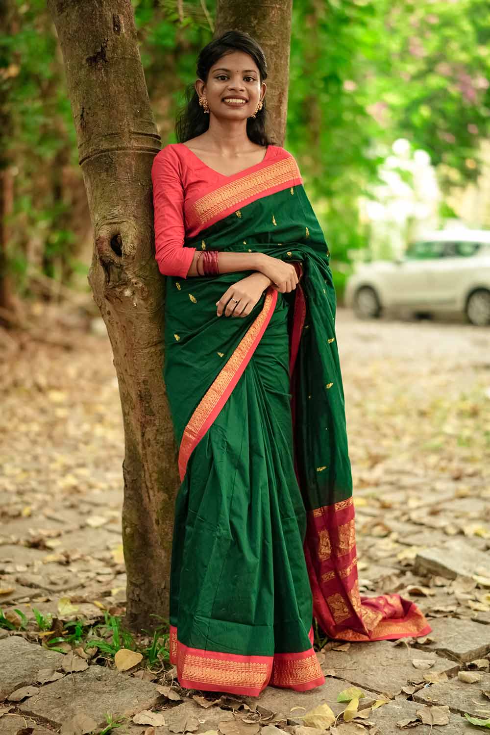 Green Gadwal Cotton Saree with Red Border