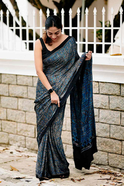 Blue Base Ms Saree with R