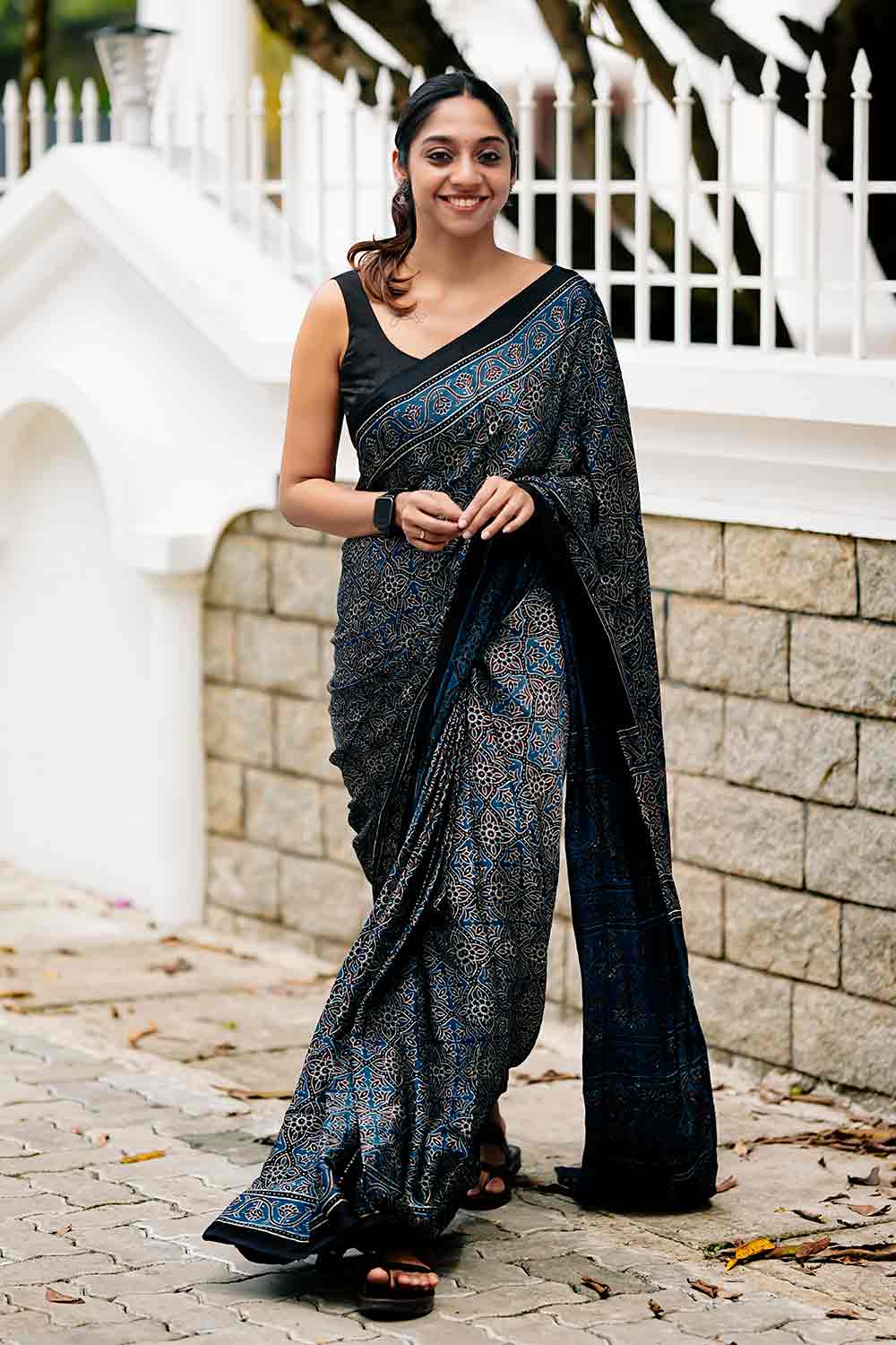 Blue Base Ms Saree with R