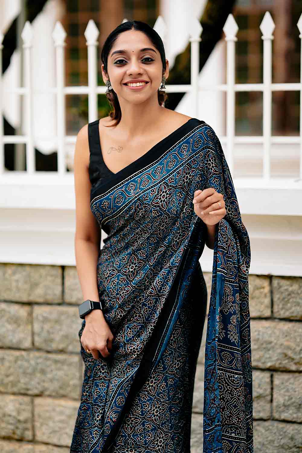 Blue Base Ms Saree with R