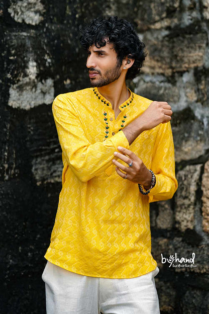 Men's Short Kurta With Diya Embroidery