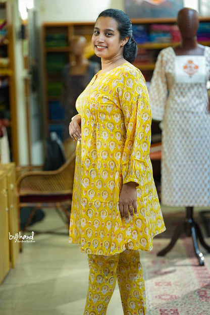 Yellow Sanganeri Suit Set