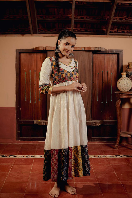 Offwhite Anarkali Multipatch Yoke With Emblished Neck