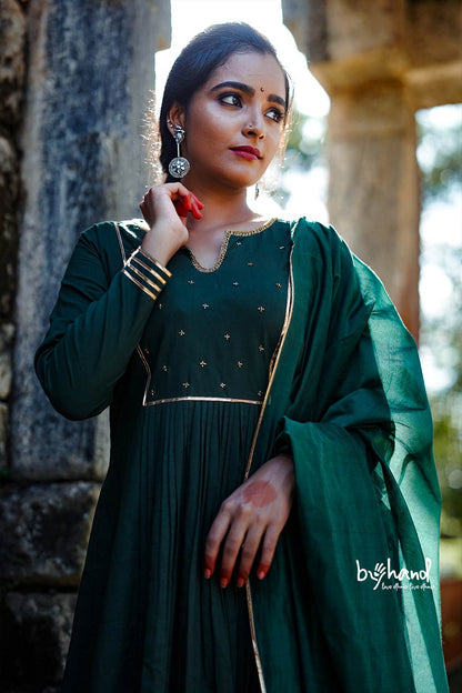 Mul Green Suit Set With Embroidery Neck