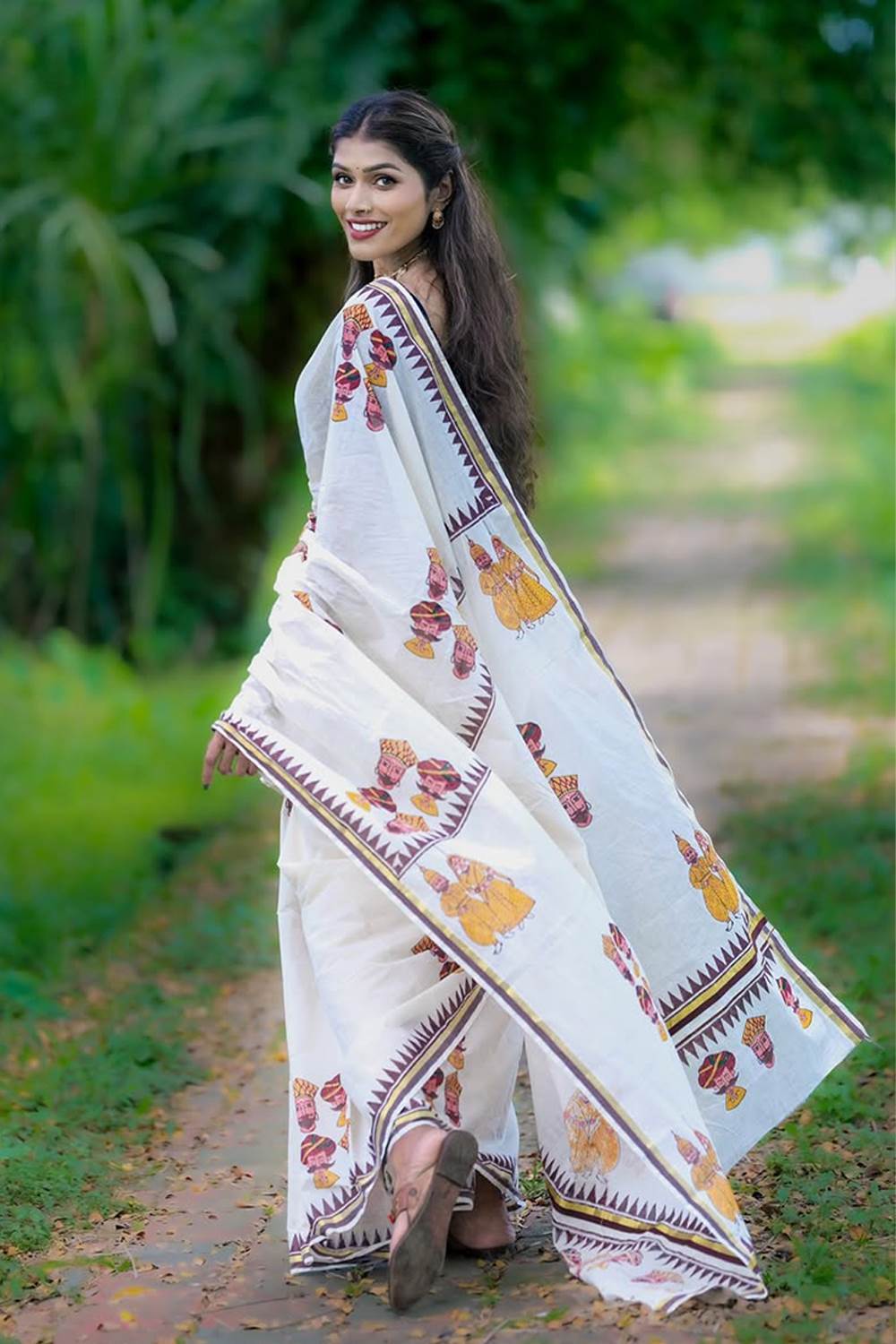 Offwhite Set Saree with Brown Border & Kathputhli Block Print