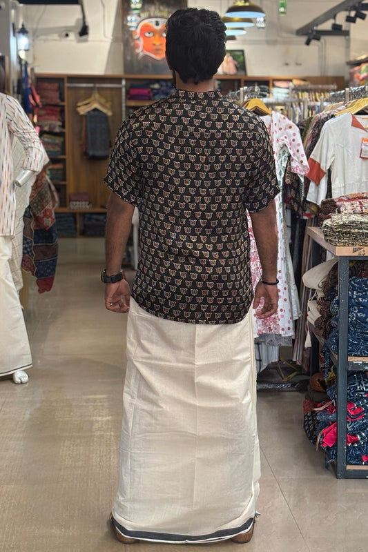 Silver & Black Border Mundu