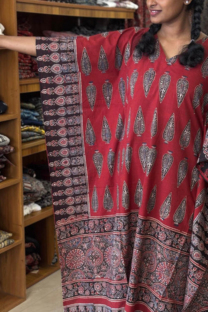 Red Leaf Print Kaftan