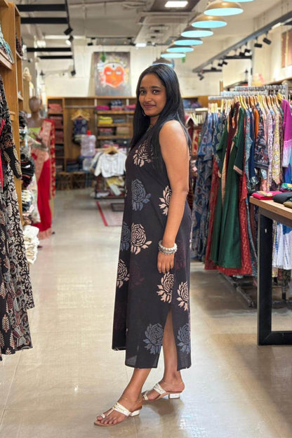 Black Base Blue Rose Halter Neck A line Dress