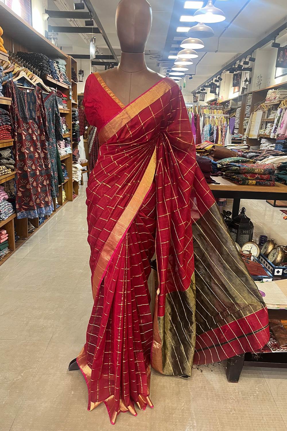 Red Maheshwari Silk Saree