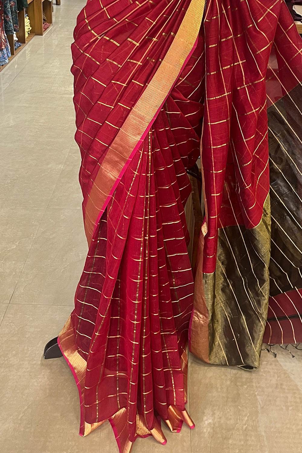 Red Maheshwari Silk Saree