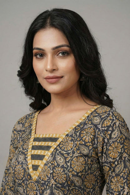 Black Kalamkari Slited Kurti Set